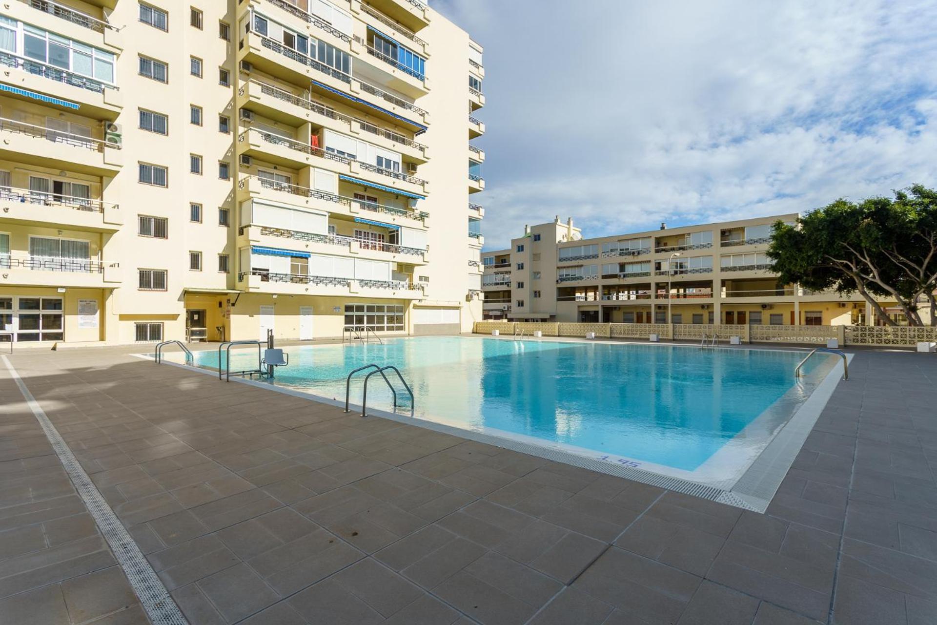 Malagasuite Carihuela Apartments Torremolinos Exterior foto